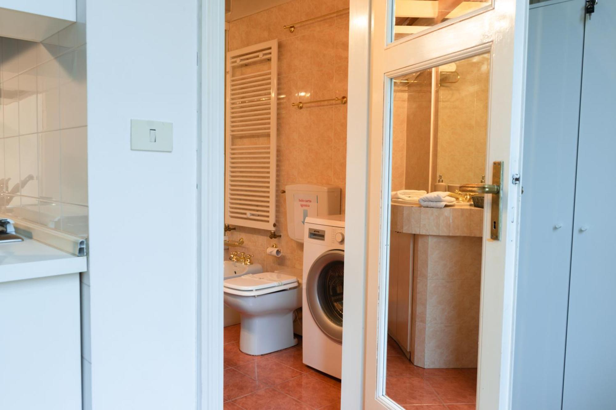 Citystay I Indipendenza Grand Apartment Болонья Экстерьер фото